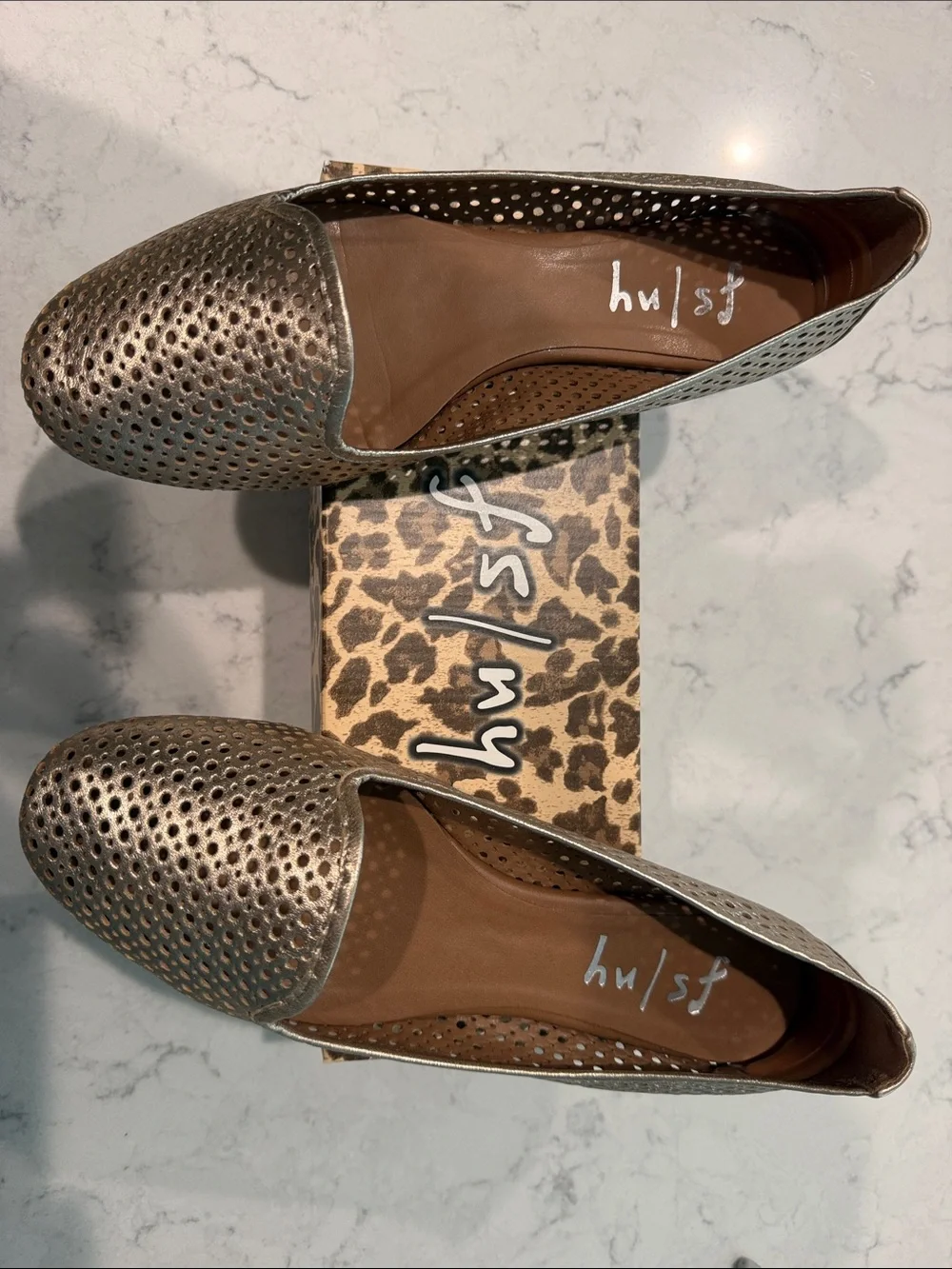 FSNY Daryl Platino Metallic Perforated Leather Slip-On Flats - Gold Size 10M